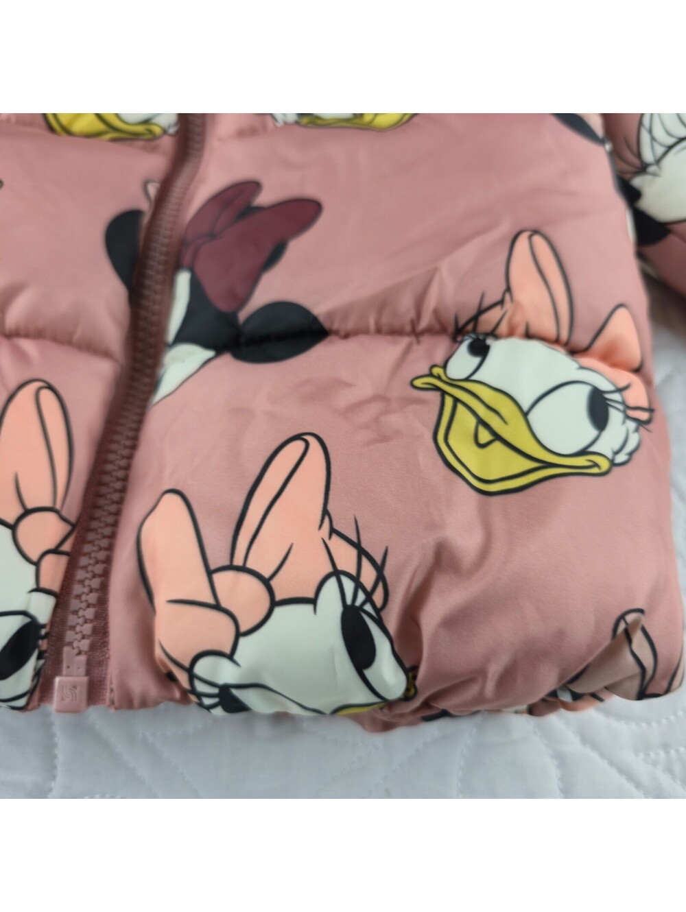 H&M Disney Minnie Mouse Daisy Duck Puffer Jacket dusty/Pink Hood Ears Size12-18M - Picture 3 of 7